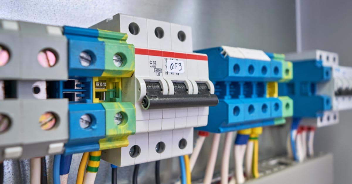 Single Phase vs Three Phase Power